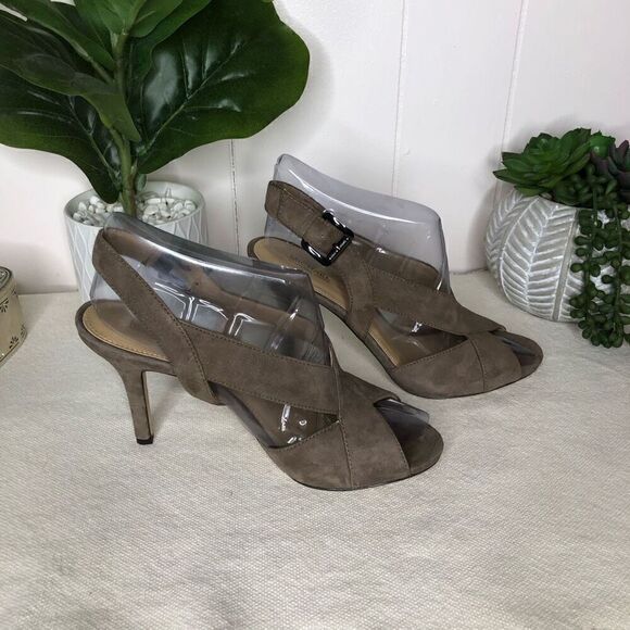 Michael Kors Women's Crisscross Suede Buckle Slingback Sandals Taupe Size 8 - Picture 3 of 8